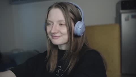 Snapshot of mollytucker chatting on January 18, 12:04 pm mollytucker online show from January 18, 12:04 pm