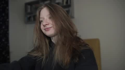 Snapshot of mollytucker chatting on January 19, 12:06 pm mollytucker online show from January 19, 12:06 pm