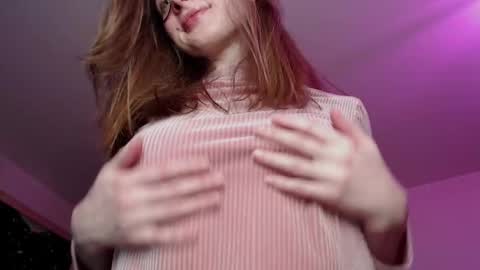 Snapshot of mollytucker chatting on February 23, 2:14 pm mollytucker online show from February 23, 2:14 pm