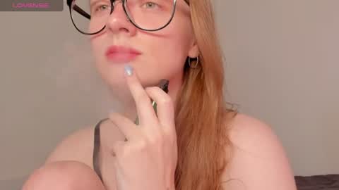 mollytucker online show from July 26, 2:13 pm