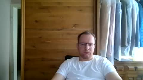 molnarzsolt online show from October 29, 9:22 am
