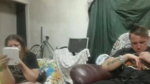 Snapshot of molotovfoxtail chatting on February 12, 6:41 am Molotovfoxtail online show from February 12, 6:41 am