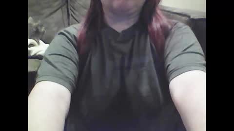 Snapshot of mommies_mooseknuckle chatting on September 30, 2:27 am mommies_mooseknuckle online show from September 30, 2:27 am