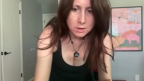 Snapshot of mommygoddessl chatting on July 8, 8:02 pm Goddess L online show from July 8, 8:02 pm