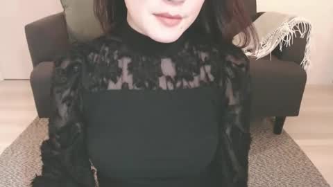 Momo online show from December 26, 11:35 pm