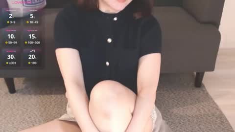 Momo online show from May 7, 1:11 am