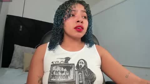 Snapshot of momo_ayasse chatting on June 1, 4:58 am Momo online show from June 1, 4:58 am