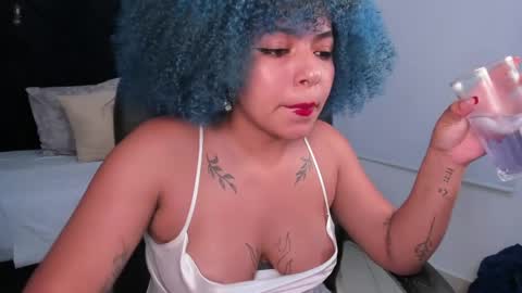 Snapshot of momo_ayasse chatting on June 6, 4:50 am Momo online show from June 6, 4:50 am