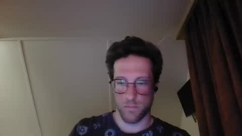 moms_little_monster online show from February 20, 5:02 pm