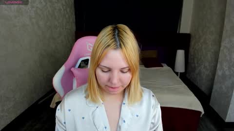 mon1ca_jones online show from November 30, 9:02 am