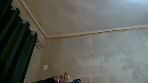 Snapshot of monah_ebony chatting on December 15, 2:49 am mona online show from December 15, 2:49 am