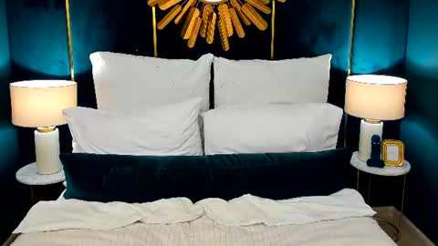 Mona online show from July 29, 5:27 am