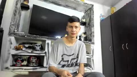 nicolas online show from March 15, 7:42 pm