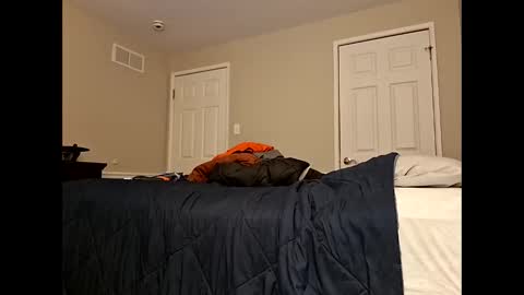 moneyboysaveg548 online show from March 2, 7:15 am