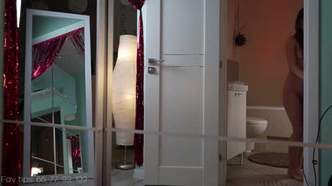 Monia Help me get 20000 subscribers online show from February 27, 5:04 pm