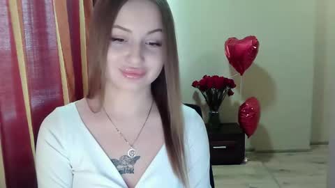 Snapshot of monica_211 chatting on May 15, 12:34 pm monica_211 online show from May 15, 12:34 pm