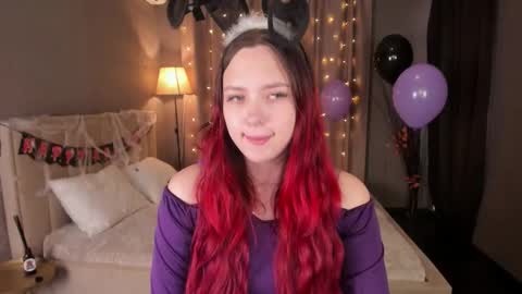 Monica online show from October 26, 5:46 am
