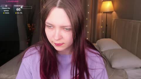 Monica online show from May 4, 5:25 am