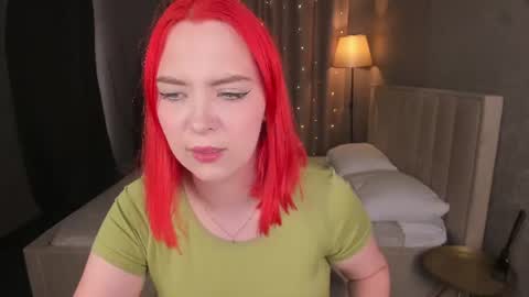 Snapshot of monica__queen chatting on June 13, 5:38 am Monica online show from June 13, 5:38 am