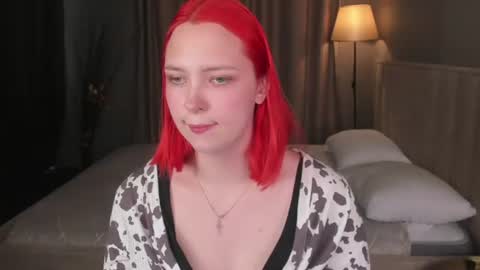 Snapshot of monica__queen chatting on June 16, 5:32 am Monica online show from June 16, 5:32 am
