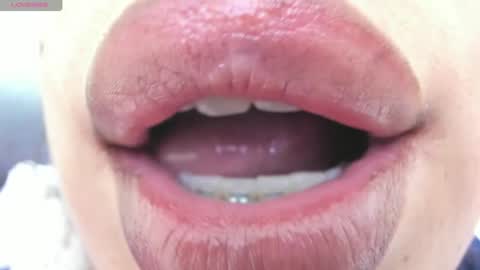 I am Gio online show from April 15, 1:45 am