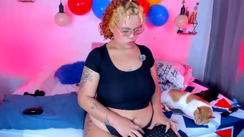Snapshot of monica_bbw_ chatting on July 7, 12:46 am aleja independent model online show from July 7, 12:46 am
