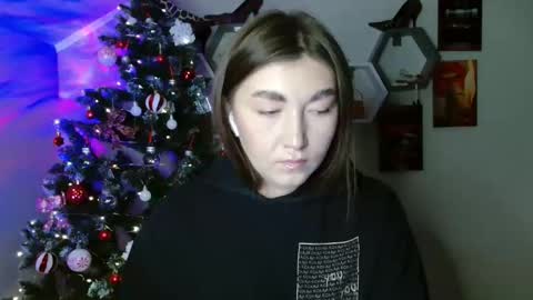 sweet girl and shine body online show from November 21, 10:03 am