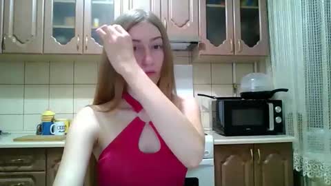 Snapshot of monica_tamayo chatting on April 3, 8:29 pm Monica online show from April 3, 8:29 pm