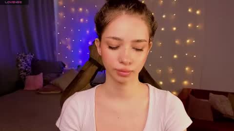 Snapshot of monica_venom chatting on June 30, 1:45 pm Hi Im Monica online show from June 30, 1:45 pm