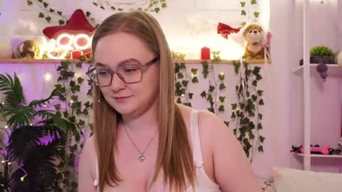 monicaasis online show from April 23, 6:21 pm