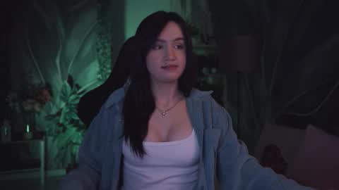 monica online show from February 4, 2:28 am