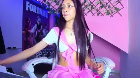 monicahotsex303av online show from December 11, 4:20 pm