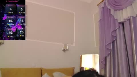 Snapshot of monicaluxxx chatting on February 16, 4:53 pm monicaluxxx online show from February 16, 4:53 pm