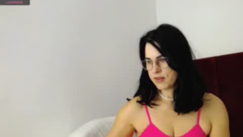 Snapshot of monicaluxxx chatting on November 16, 5:02 am monicaluxxx online show from November 16, 5:02 am