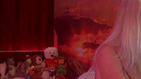 Snapshot of monicutex chatting on January 12, 2:45 am Monika    online show from January 12, 2:45 am