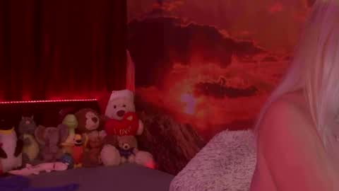 Snapshot of monicutex chatting on February 14, 4:37 am Monika    online show from February 14, 4:37 am