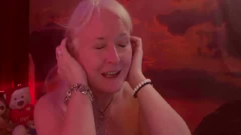 Snapshot of monicutex chatting on March 8, 6:32 am Monika    online show from March 8, 6:32 am