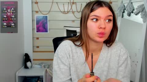 Monika online show from December 22, 1:22 pm