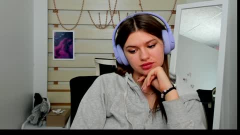 Monika online show from January 19, 2:17 pm