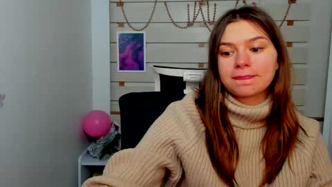 Monika online show from February 12, 7:35 pm