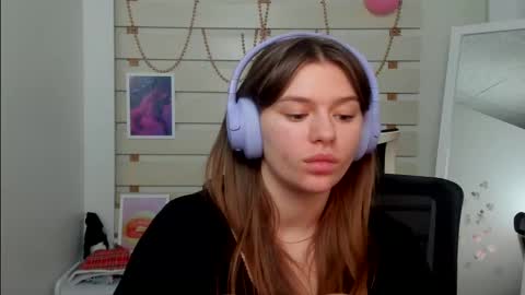 Monika online show from February 23, 1:32 pm