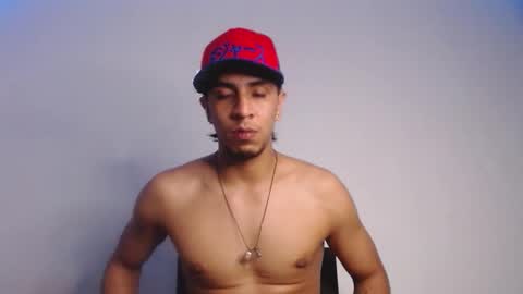 Snapshot of monkey_uchiha77 chatting on January 15, 9:25 am simon dice online show from January 15, 9:25 am