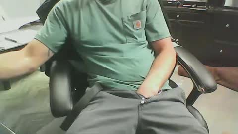 monkeypants04 online show from June 8, 4:51 pm