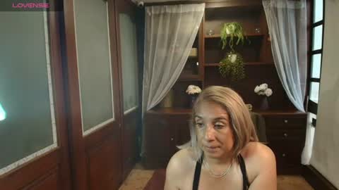 Snapshot of monserratgray chatting on July 8, 1:26 pm MONSERRAT online show from July 8, 1:26 pm