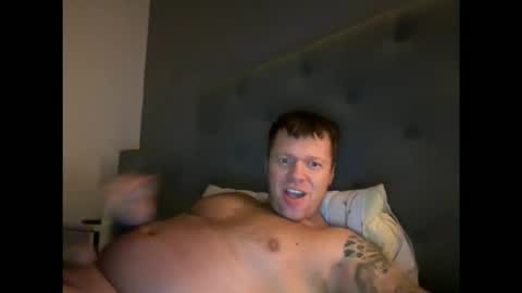 Snapshot of monster_d_ chatting on October 17, 2:37 am Monster D online show from October 17, 2:37 am