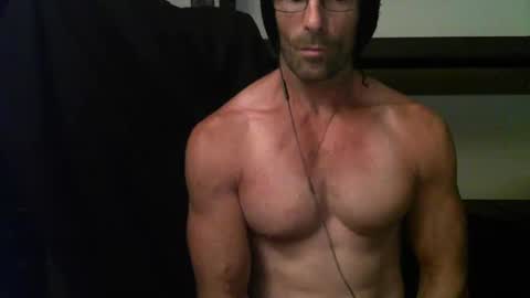 Snapshot of monsterdildos chatting on January 3, 7:16 am monsterdildos online show from January 3, 7:16 am