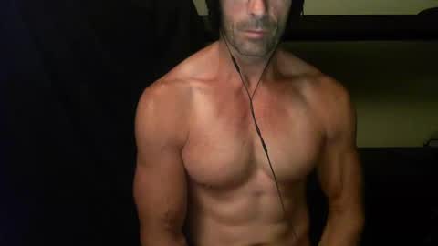 Snapshot of monsterdildos chatting on January 11, 2:04 pm monsterdildos online show from January 11, 2:04 pm