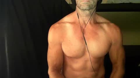 Snapshot of monsterdildos chatting on January 26, 1:15 pm monsterdildos online show from January 26, 1:15 pm