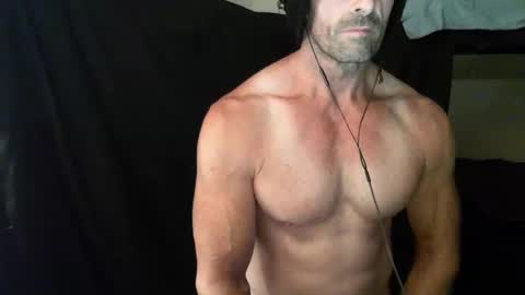 Snapshot of monsterdildos chatting on March 7, 4:57 am monsterdildos online show from March 7, 4:57 am