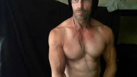 Snapshot of monsterdildos chatting on March 7, 10:35 am monsterdildos online show from March 7, 10:35 am